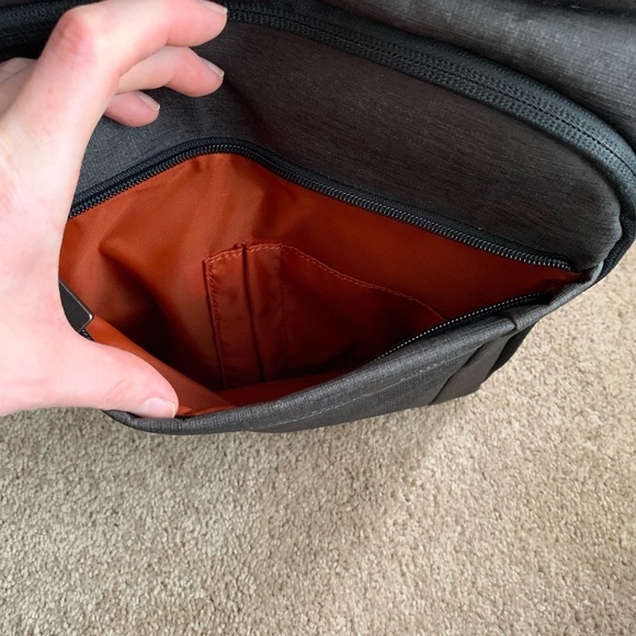 Briggs and Riley large Backpack - Picture 7 of 16